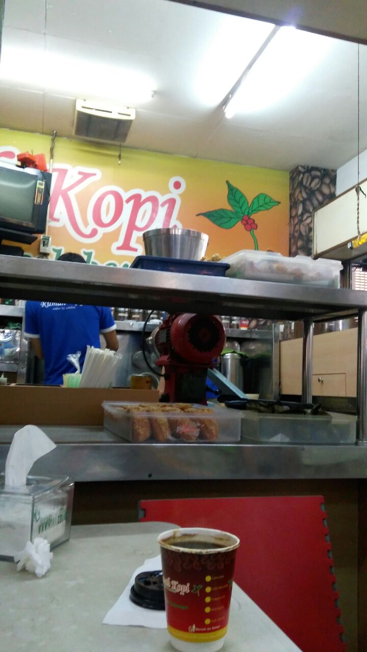 e0e0d27f-9c47-4388-8b42-17f5de29b796